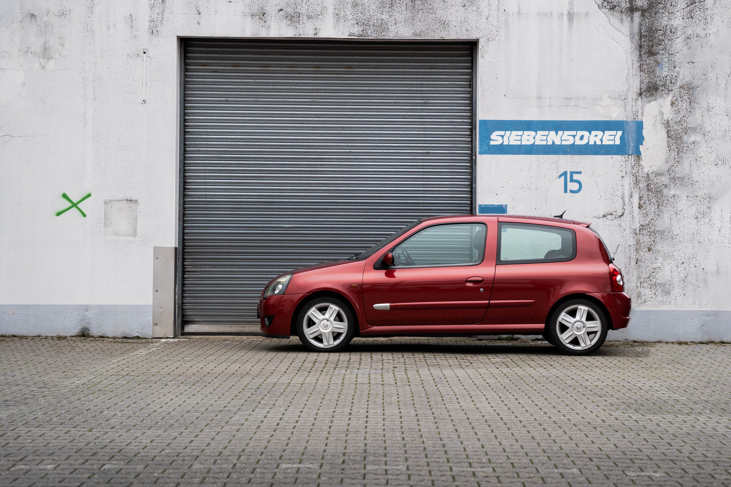 RENAULT CLIO SPORT