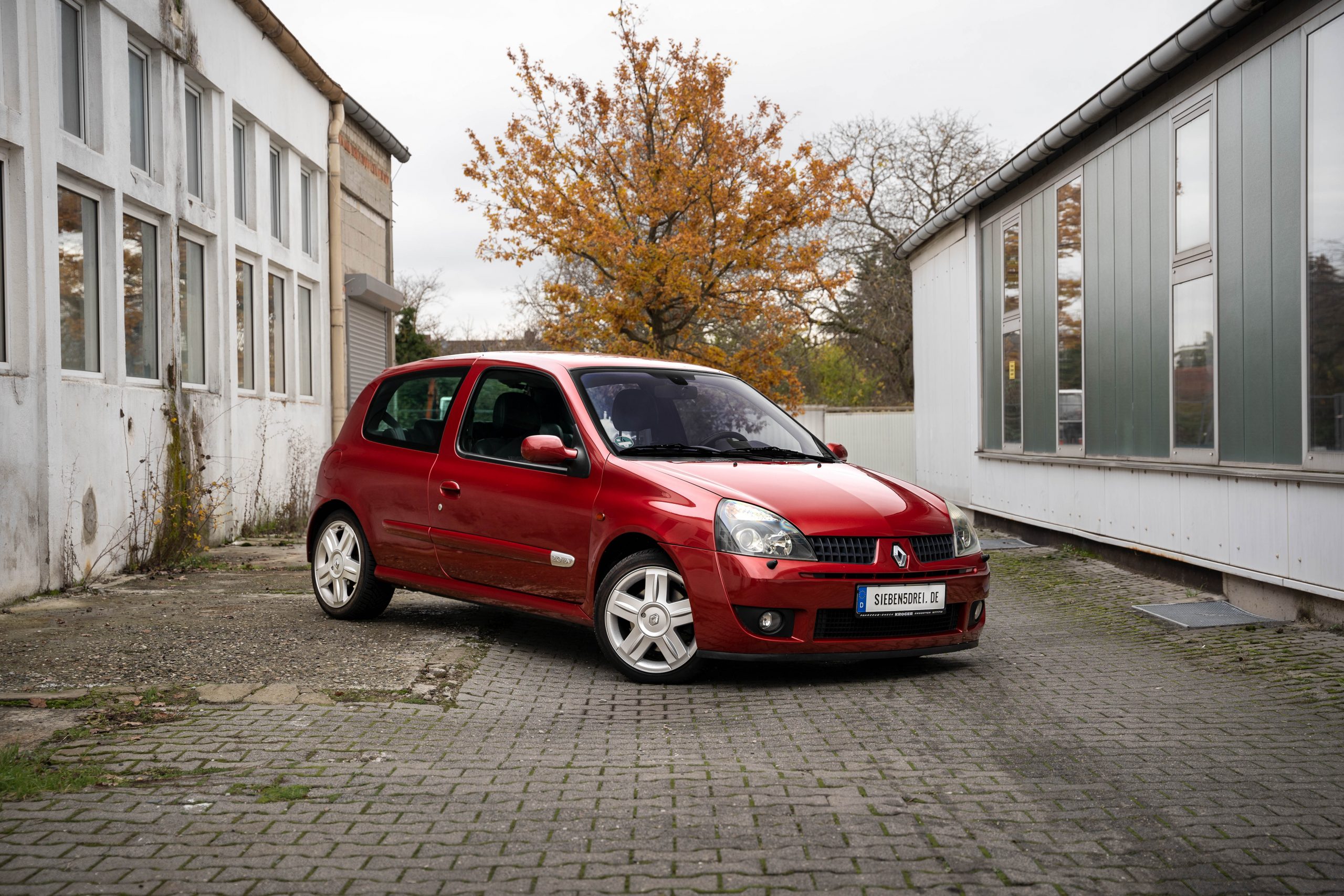 RENAULT CLIO SPORT