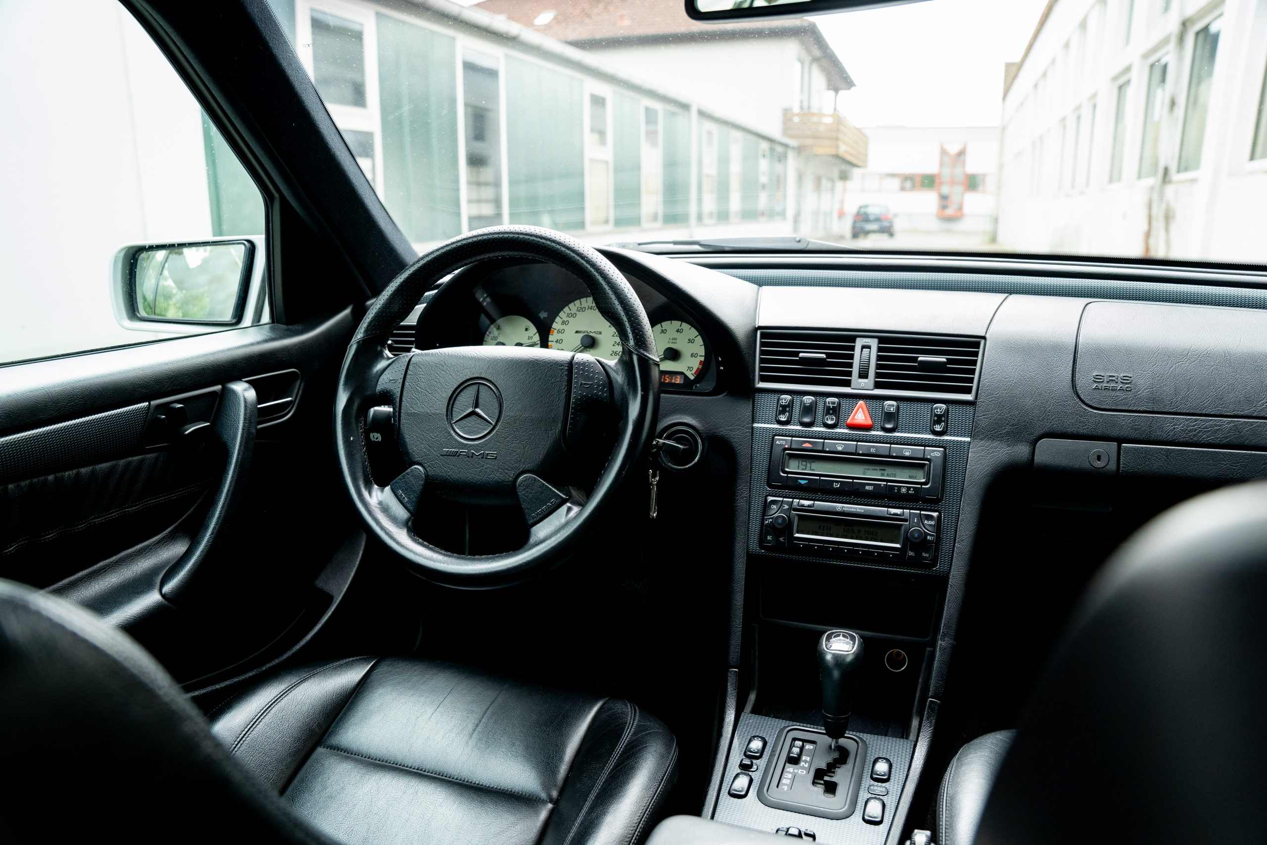 Mercedes-Benz C43T AMG